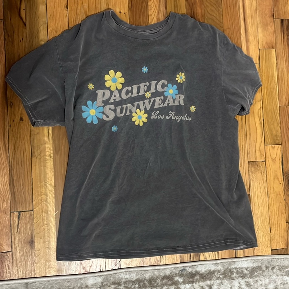 Short sleeve, pacsun shirt